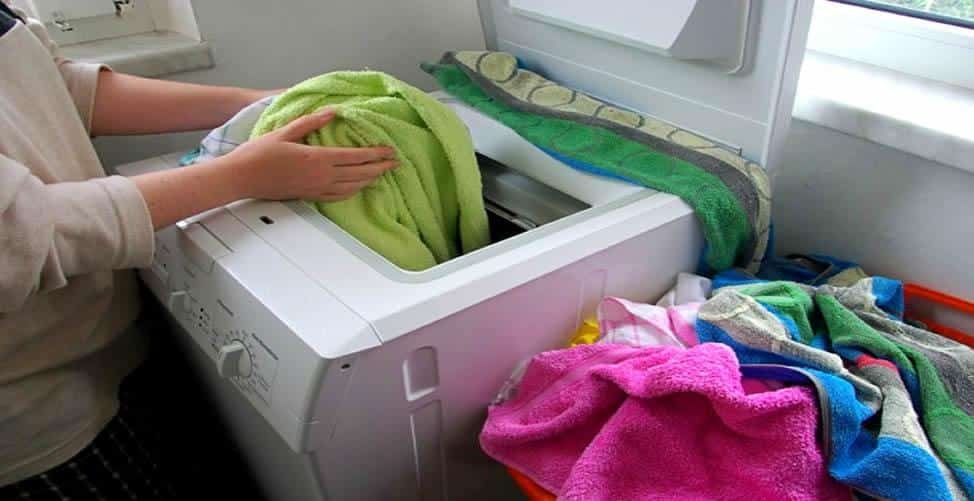 12 truques simples para lavar roupas que voce precisa saber