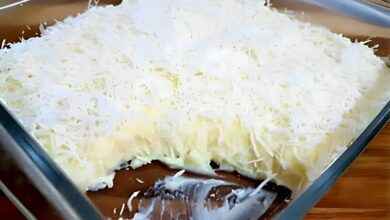 Sobremesa gelada com coco fácil e rápida é só misturar os ingredientes e colocar na geladeira