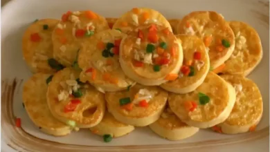 Tofu de ovo frito com alho um café da manhã diferente para começar o dia