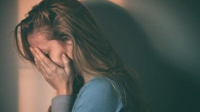 15 Sinais de que sua saúde mental está quase na UTI