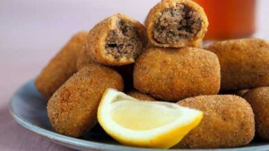 Croquete de carne sequinho e crocante
