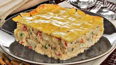 Torta de Massa de Pastel com Recheio de Creme de Palmito f