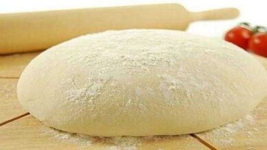 Aprenda a fazer uma MASSA DE PIZZA super macia e crocante