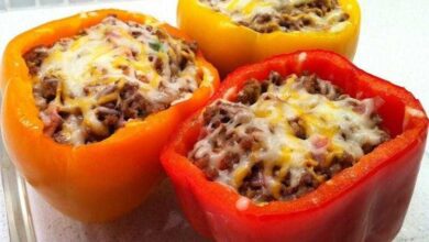 Pimentão recheado com carne moída d