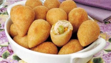 Coxinha cremosa de frango com milho