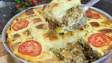 Torta de liquidificador molhadinha e deliciosa perfeita para o lanche de toda a família