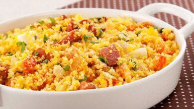 Farofa temperada de Calabresa | Bau das DICAS