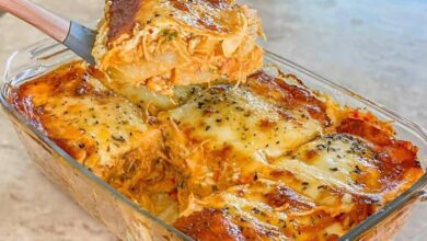 Frango desfiado com batatas ao forno: Receita econômica e simples!