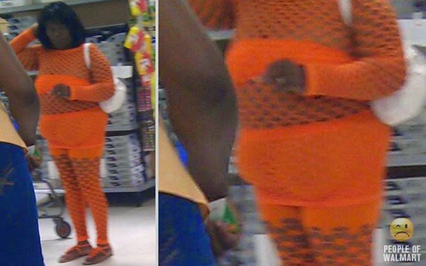 pessoas estranhas que vao ao supermercado