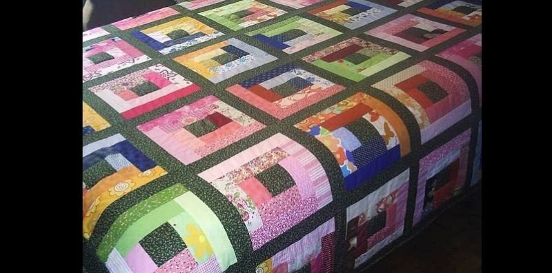 colcha com retalhos quadrados