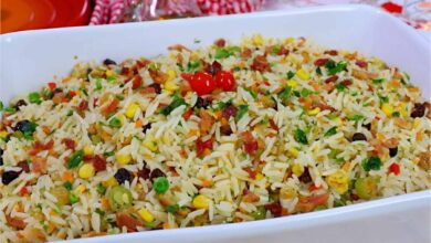 Arroz à grega colorido e soltinho para deixar a sua mesa mais apetitosa