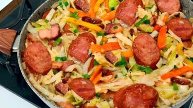 Repolho refogado com bacon e linguiça: Receita prática e deliciosa!