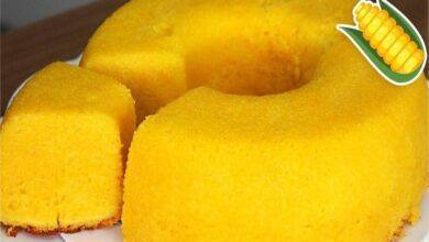 Receita de Bolo de milho de latinha sem farinha fácil e deliciosa!