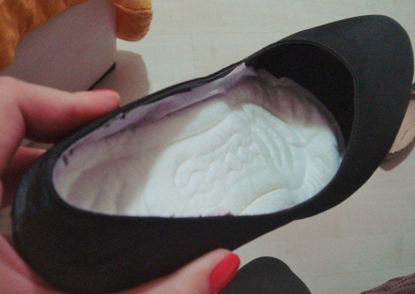 3db8absorvente-no-sapato