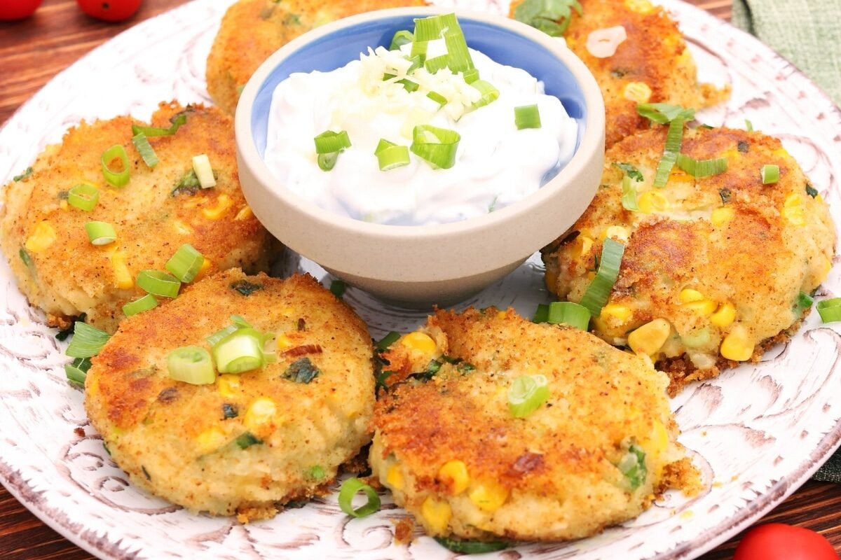 bolinhos de batata com milho