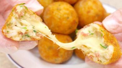 Como fazer bolinhos com sobras de arroz