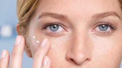 Como rejuvenescer a pele ao redor dos olhos