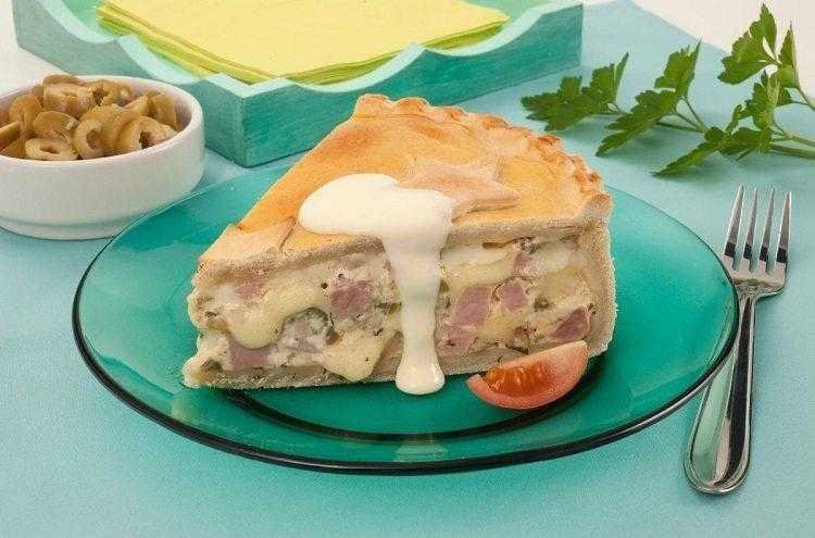 Empadão Cremoso de Presunto e Queijo