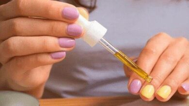 Para ter unhas compridas e fortes basta um pouco de vinagre e chá verde