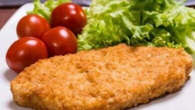 Receita de filé de frango assado à milanesa