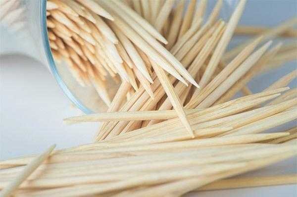 As inúmeras utilidades do palito de dente em casa