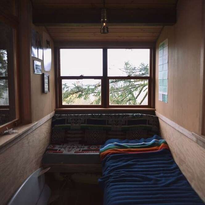 homem abandona vida normal para realizar sonho de viver em casa da árvore (1)