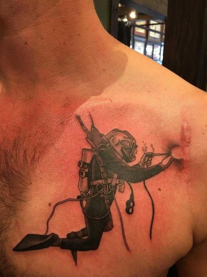 11 Tatuagens que transformam cicatrizes indesejadas em arte kl 1