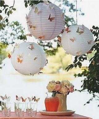 Decoração de festa com lanternas