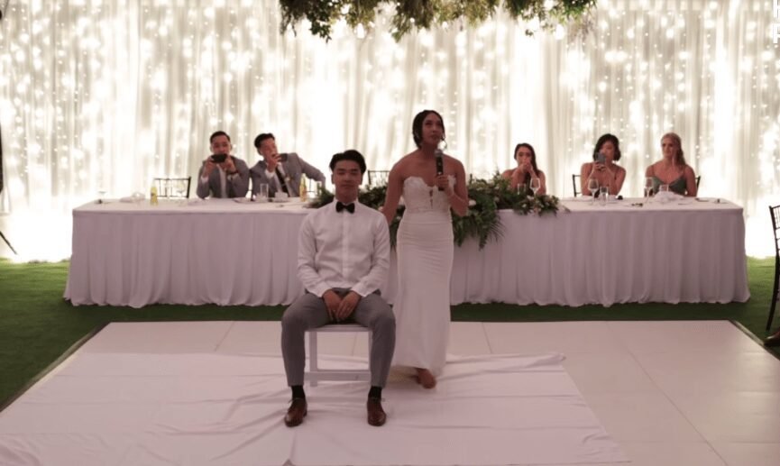 1624394279 883 Noivos raspam cabeca durante casamento em solidariedade a mae com