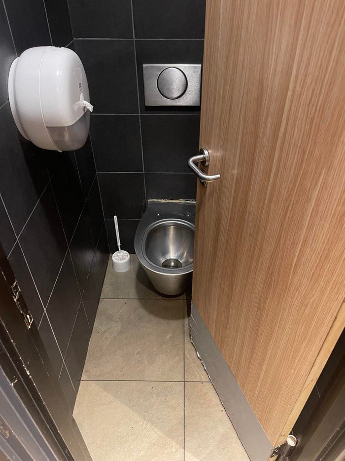 1657242899 189 24 Trabalhos que foram tao mal feitos que ficaram engracados