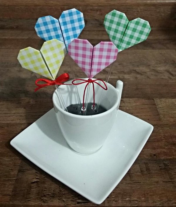 enfeite com origami de coração