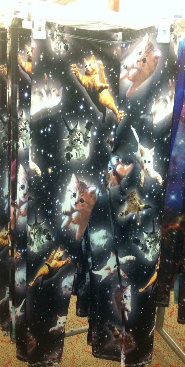 1649124371 402 22 Vezes em que a industria da moda tentou nos