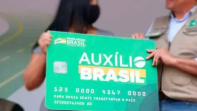 Cartão do Auxílio Brasil começa a ser entregue; veja quem receberá